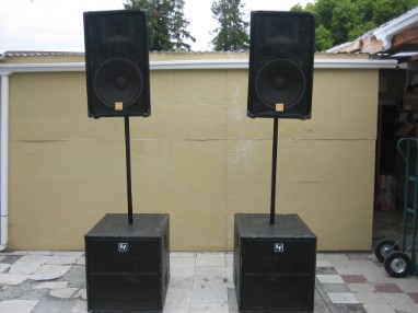 ev self powered speakers